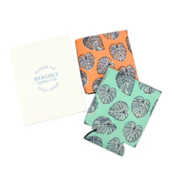 Beachly Cheers Can Cooler 2 Pack - Picture 2 of 4